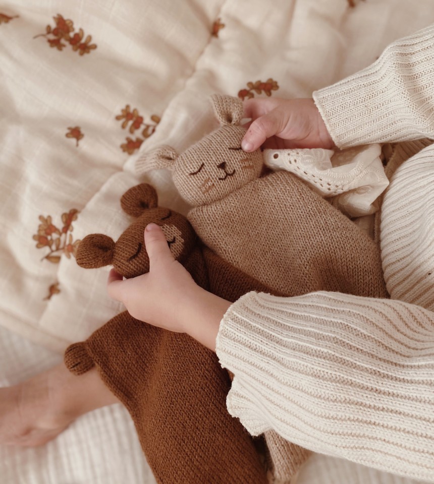 Knit cuddle cloth  | bunny sand