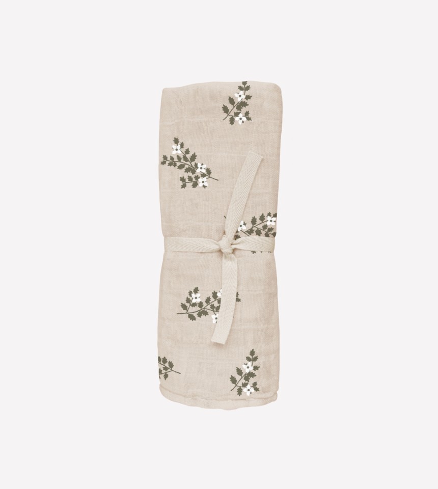 Muslin cloth | holly flowers