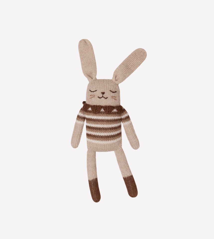 Bunny knit toy | sepia vintage top