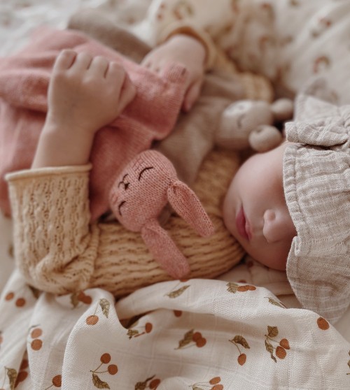 Doudou plat tricoté | lapin rose