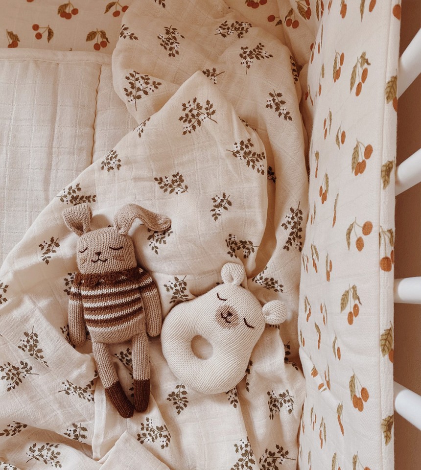 Polar bear rattle