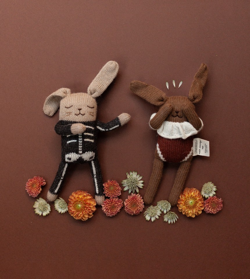 Bunny knit toy | skeleton costume