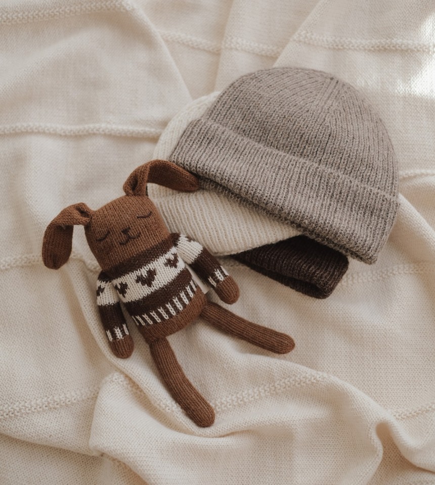 Bunny knit toy | dark mocha jaquard...