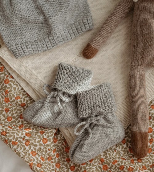 Chaussons bébé tricotés