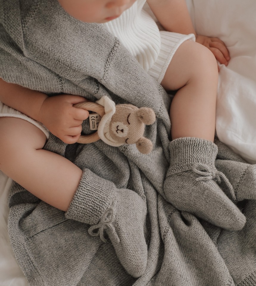 Couverture bébé tricotée Paz