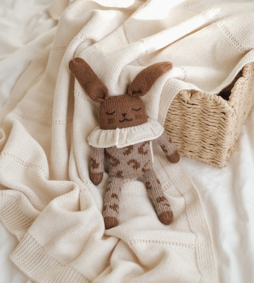 Main Sauvage Knit Cuddle Cloth - Bunny Rose Main Sauvage Knit Cuddle Cloth - Bunny Rose