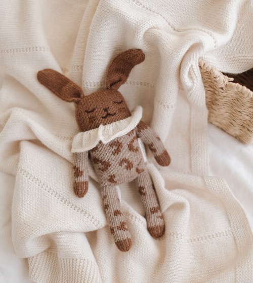 Doudou lapin graou Main Sauvage x Rose in April