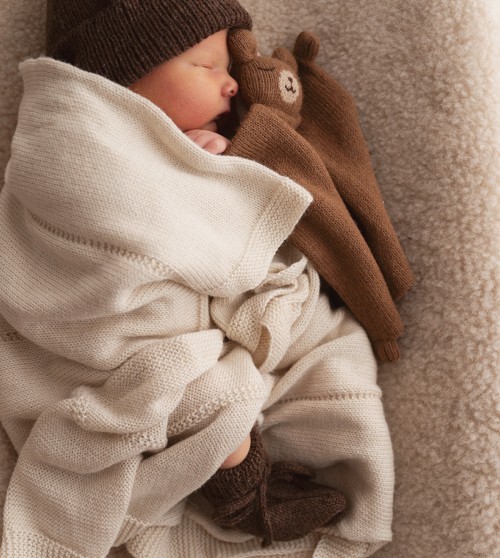 Couverture bébé tricotée... 2