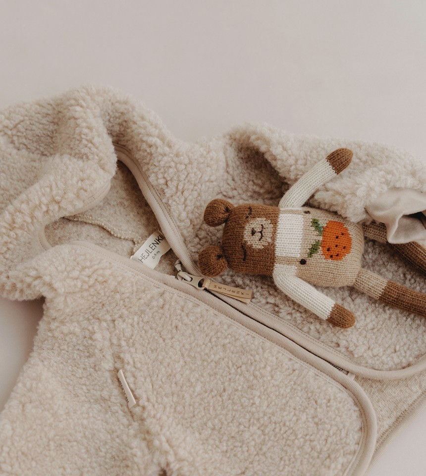 Doudou ourson clémentine Main Sauvage... Doudou ourson clémentine Main Sauvage...