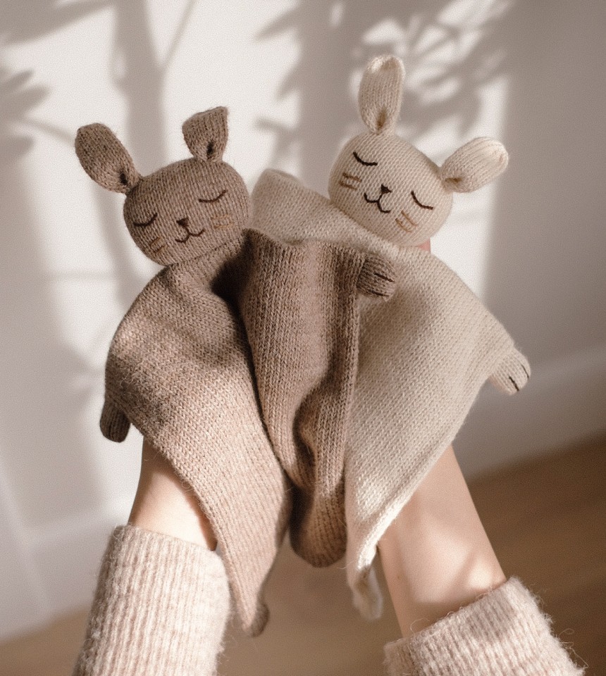 Doudou plat tricoté | lapin écru