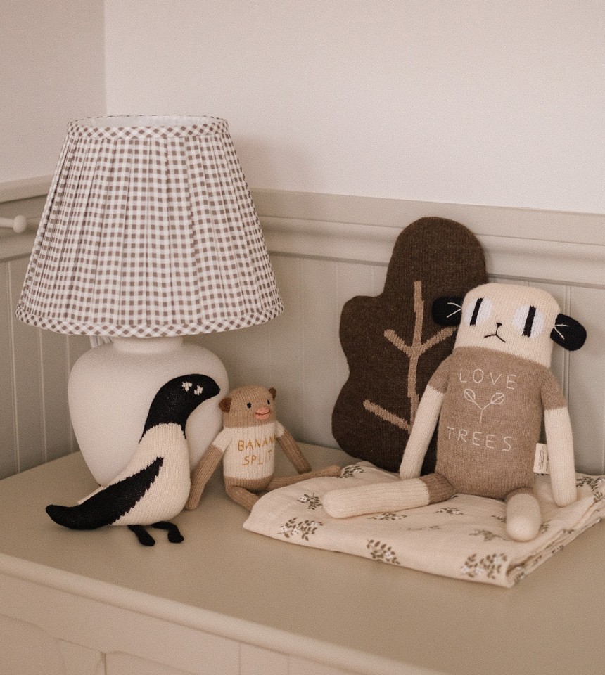 Magpie knit toy | 10Y edition