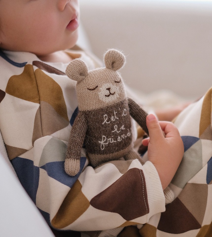 Friends teddy knit toy | Main Sauvage...