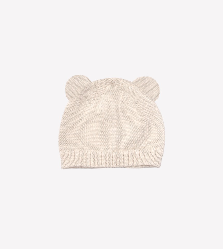 Knitted baby beanie bear