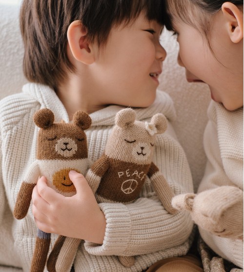 Teddy knit toy | peace