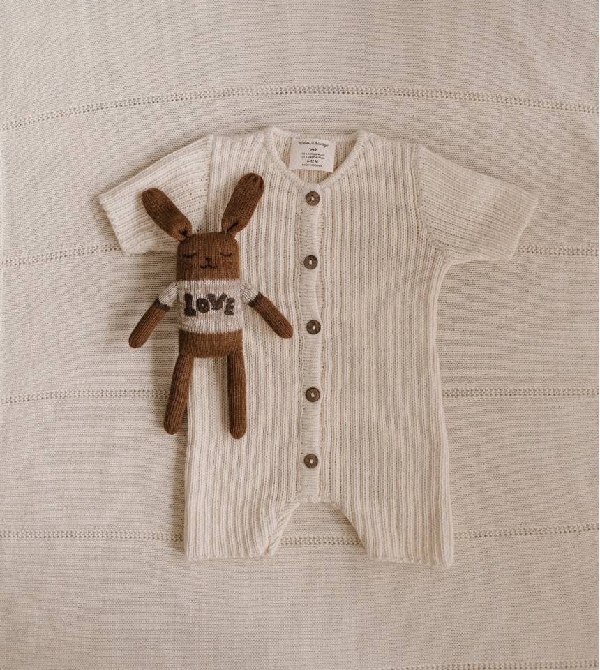 Bunny knit toy | love