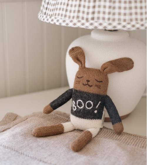 Bunny knit toy | boo