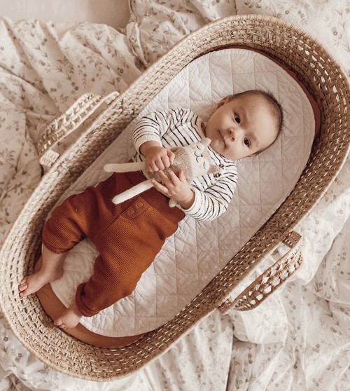 Fawn knit toy | sand 2